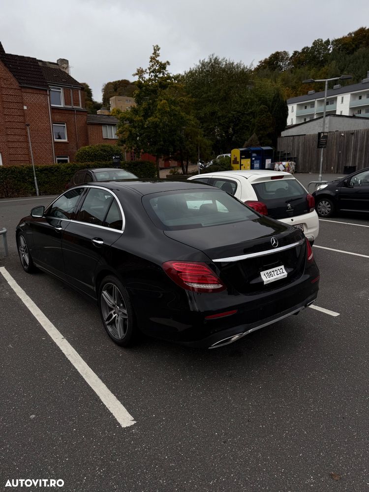 Mercedes-Benz E 350 D 9G-TRONIC AMG Line - 9