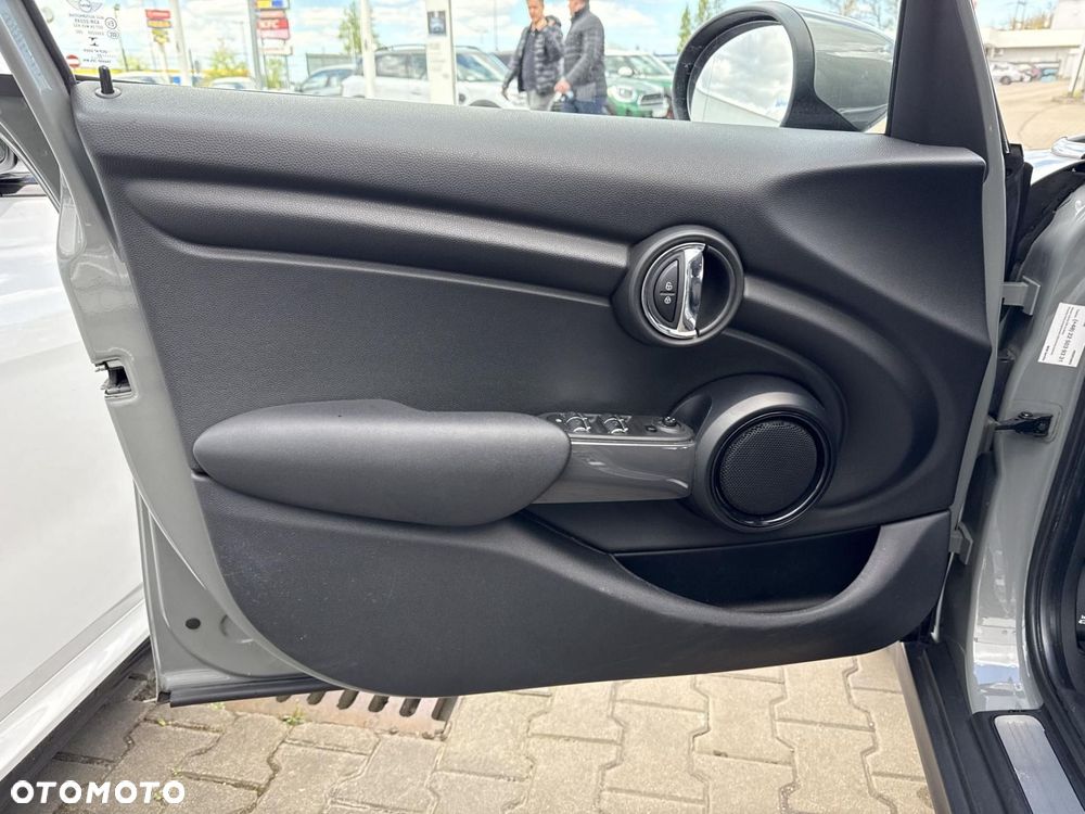 MINI Cooper - 11