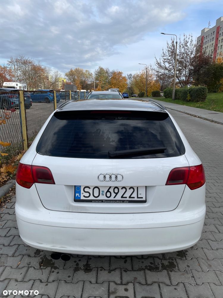 Audi A3 Sportback - 2