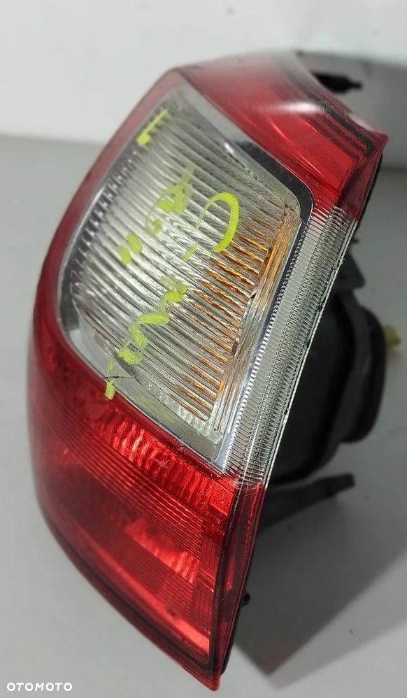 lampa prawa tylna tył FORD C-MAX II 10-15 - 3