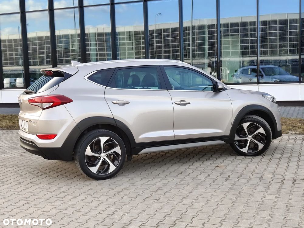 Hyundai Tucson blue 1.7 CRDi 2WD Style - 14