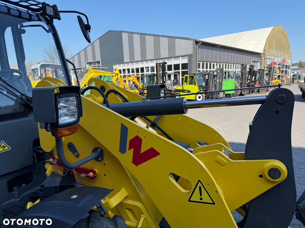 Wacker Neuson WL44 - 11