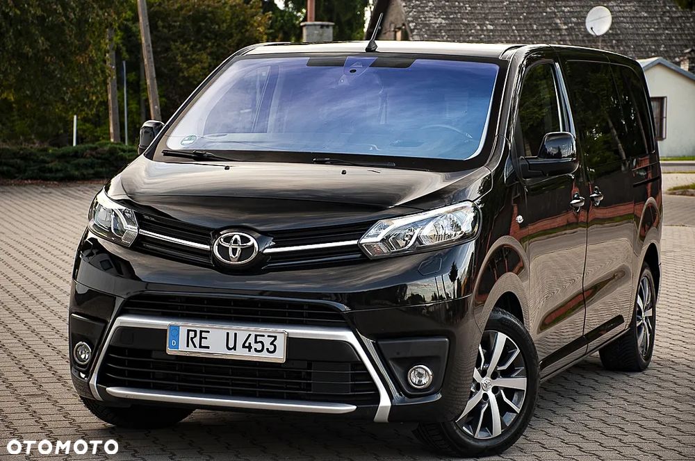 Toyota Proace Verso 2,0-l-D-4D L1 (8-Si.) Family - 17