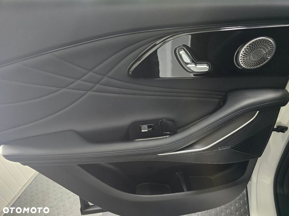 Omoda 9 1.5 Super Hybrid Exclusive AWD - 17