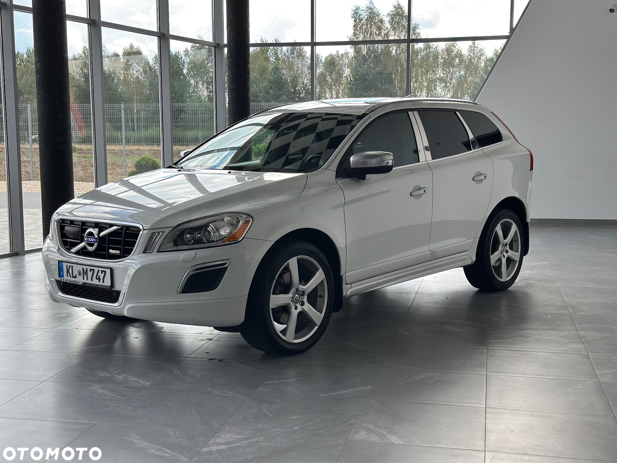 Volvo XC 60 T6 AWD R-Design - 2