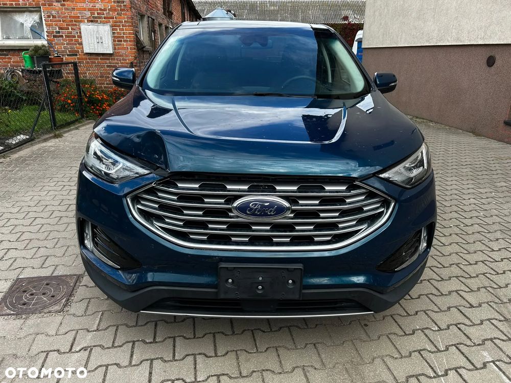 Ford Edge - 2