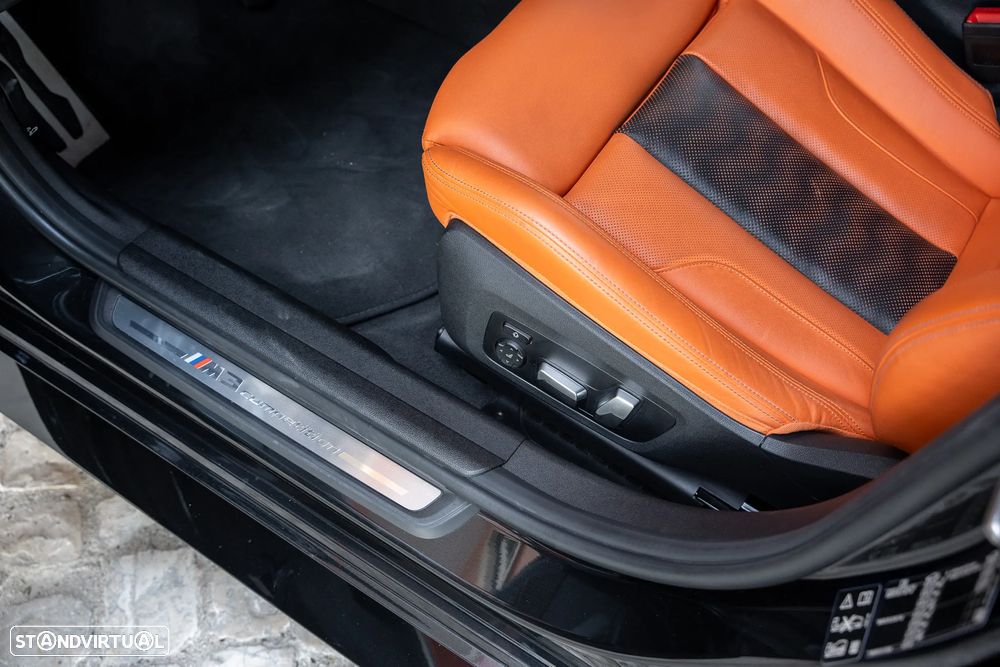 BMW M3 Competition xDrive - 31