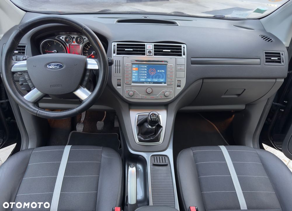 Ford Kuga 2.0 TDCi Titanium - 16