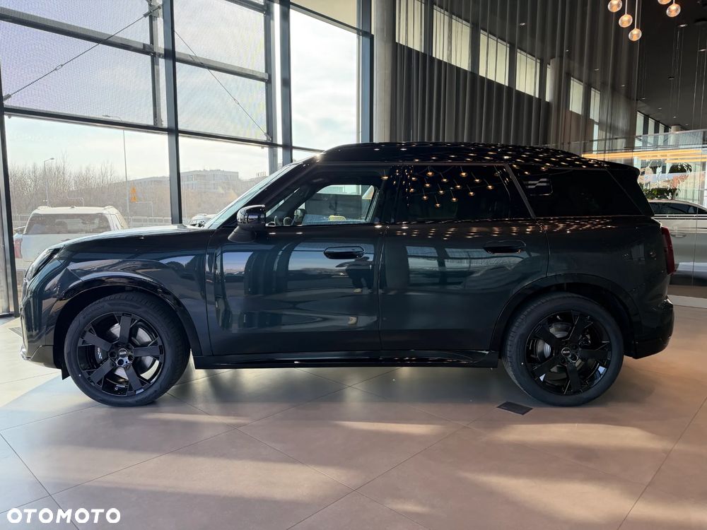 MINI Countryman C John Cooper Works Trim - 9