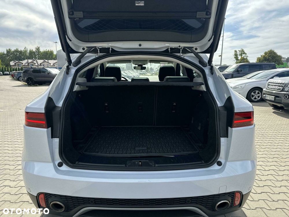 Jaguar E-Pace - 20