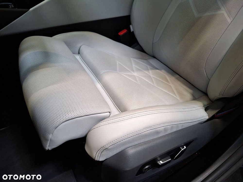 BMW Seria 5 - 13