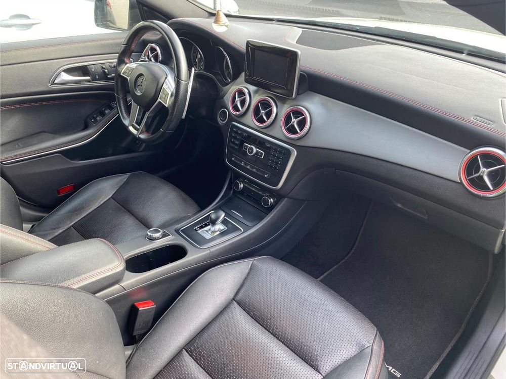 Mercedes-Benz CLA 45 AMG 4Matic 7G-DCT - 19