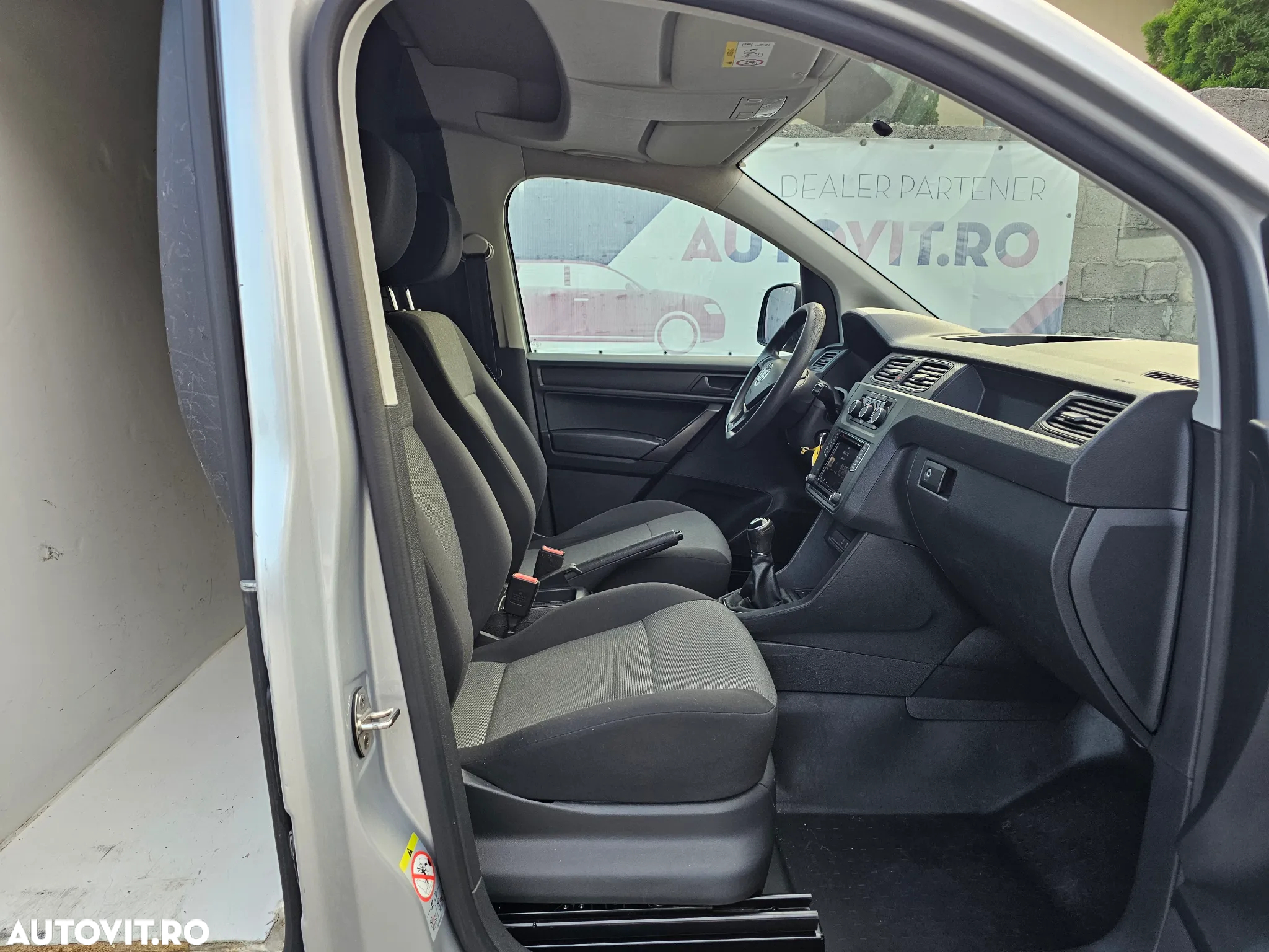 Volkswagen CADDY MAXI FRIGORIFIC IZOTERMA GPL DIN FABRICA - 26
