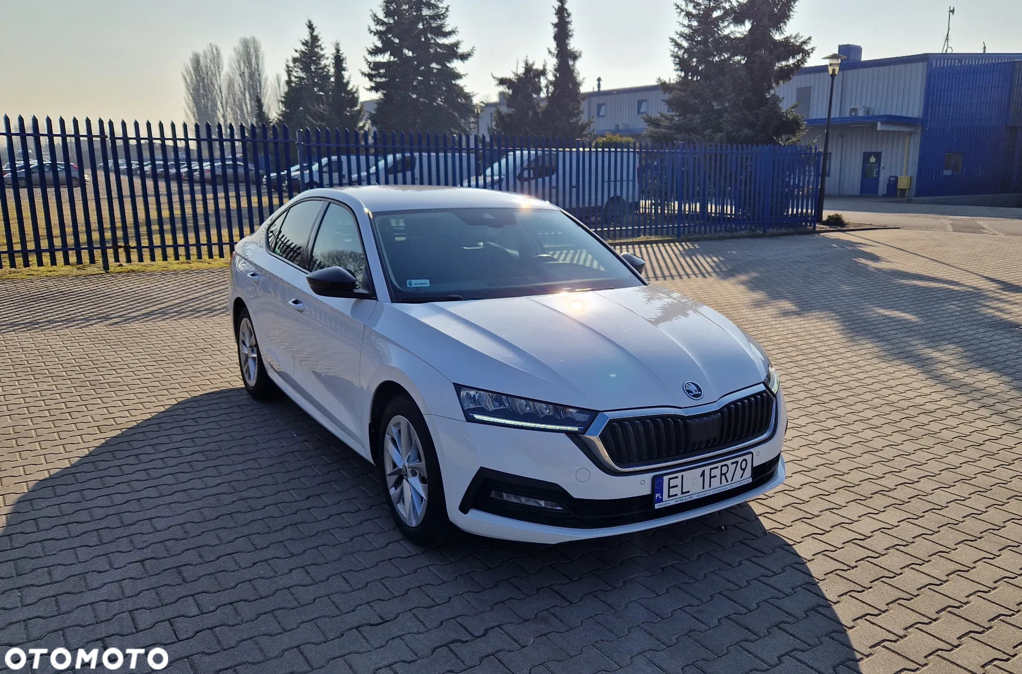 Skoda Octavia 1.5 TSI ACT Ambition - 4