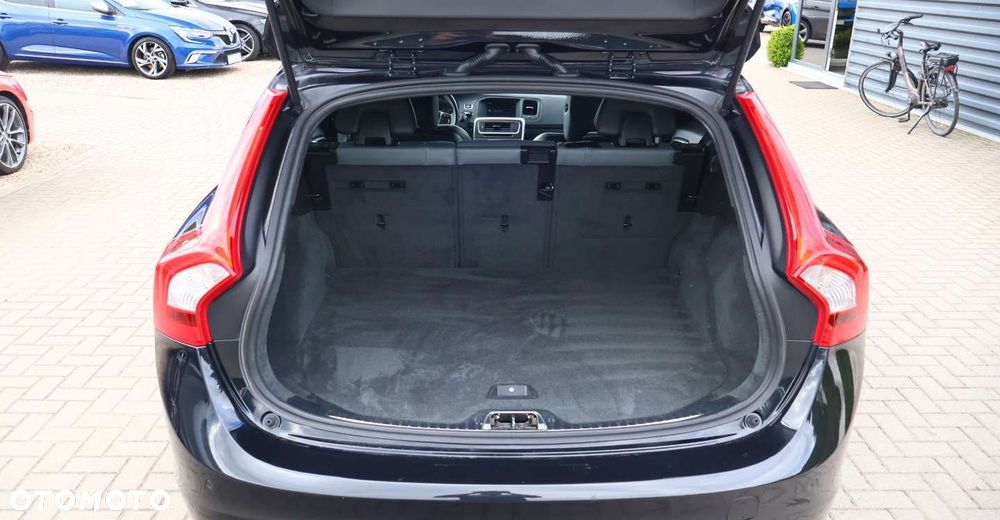 Volvo V60 - 34