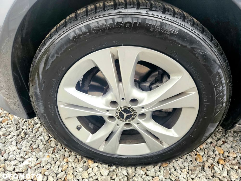 Mercedes-Benz Klasa C 220 d 4MATIC 9G-TRONIC - 22