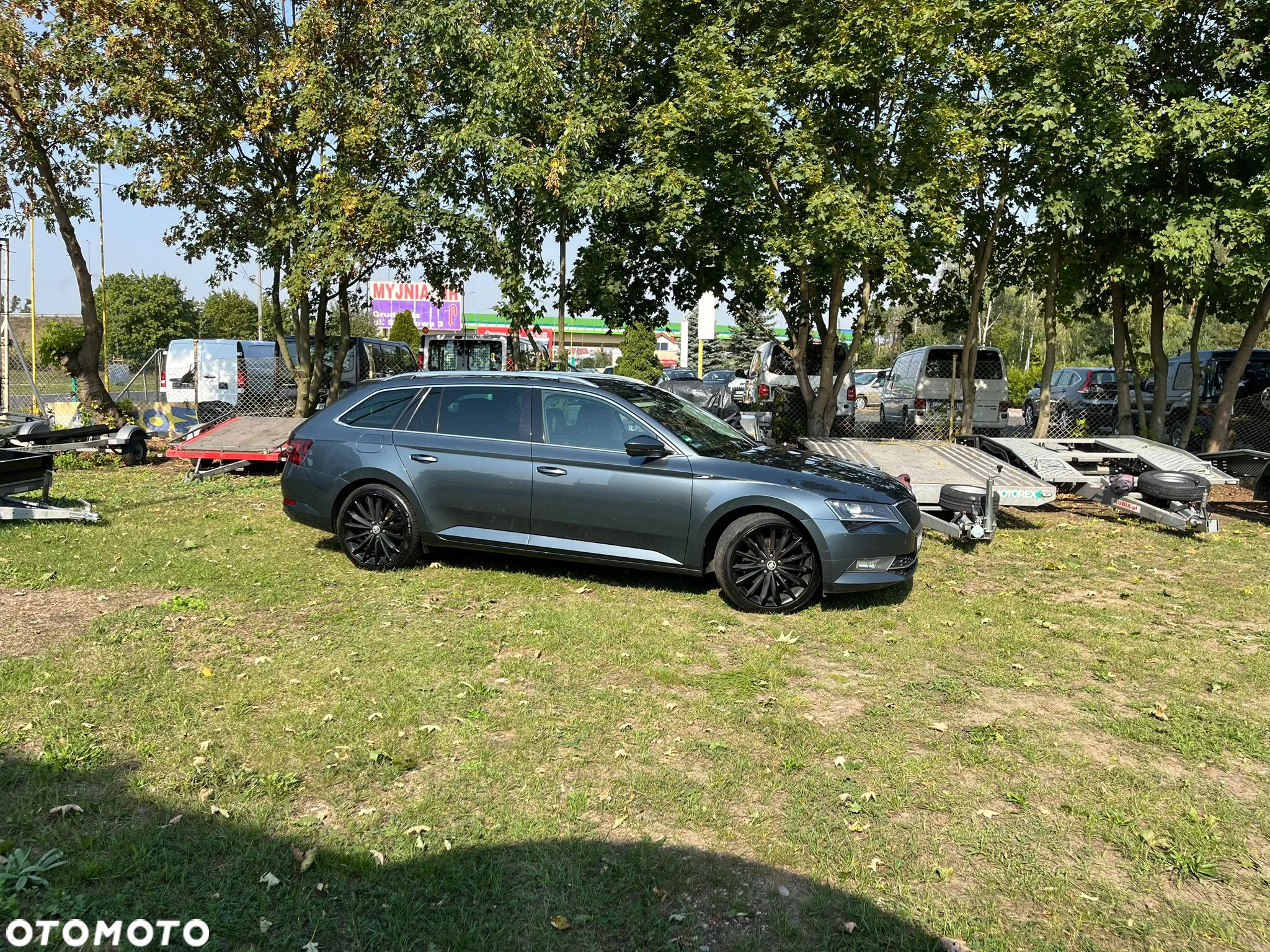 Skoda Superb 2.0 TDI 4x4 Active DSG - 19