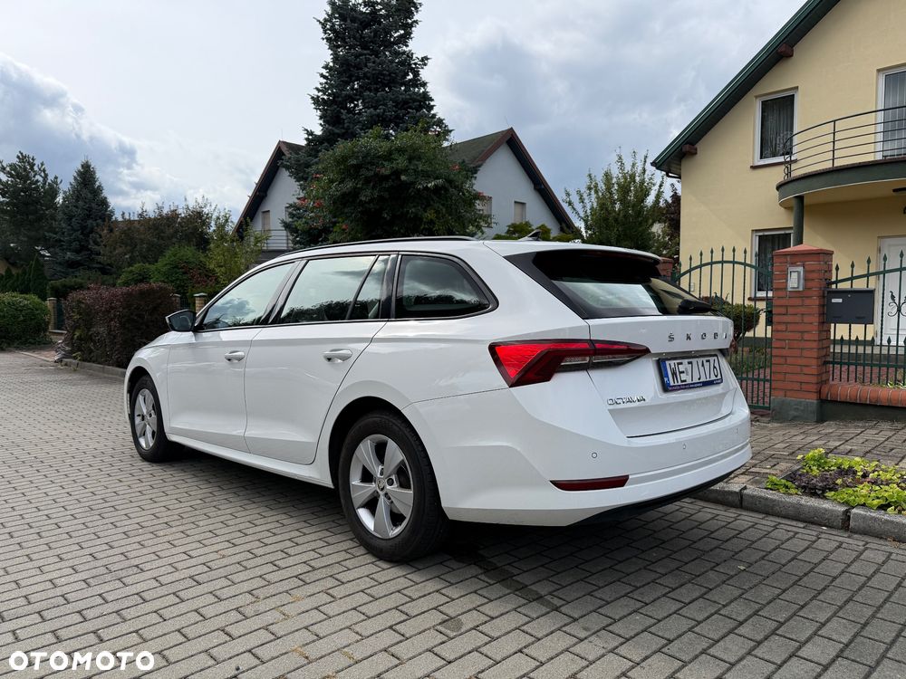 Skoda Octavia 2.0 TDI Active - 23