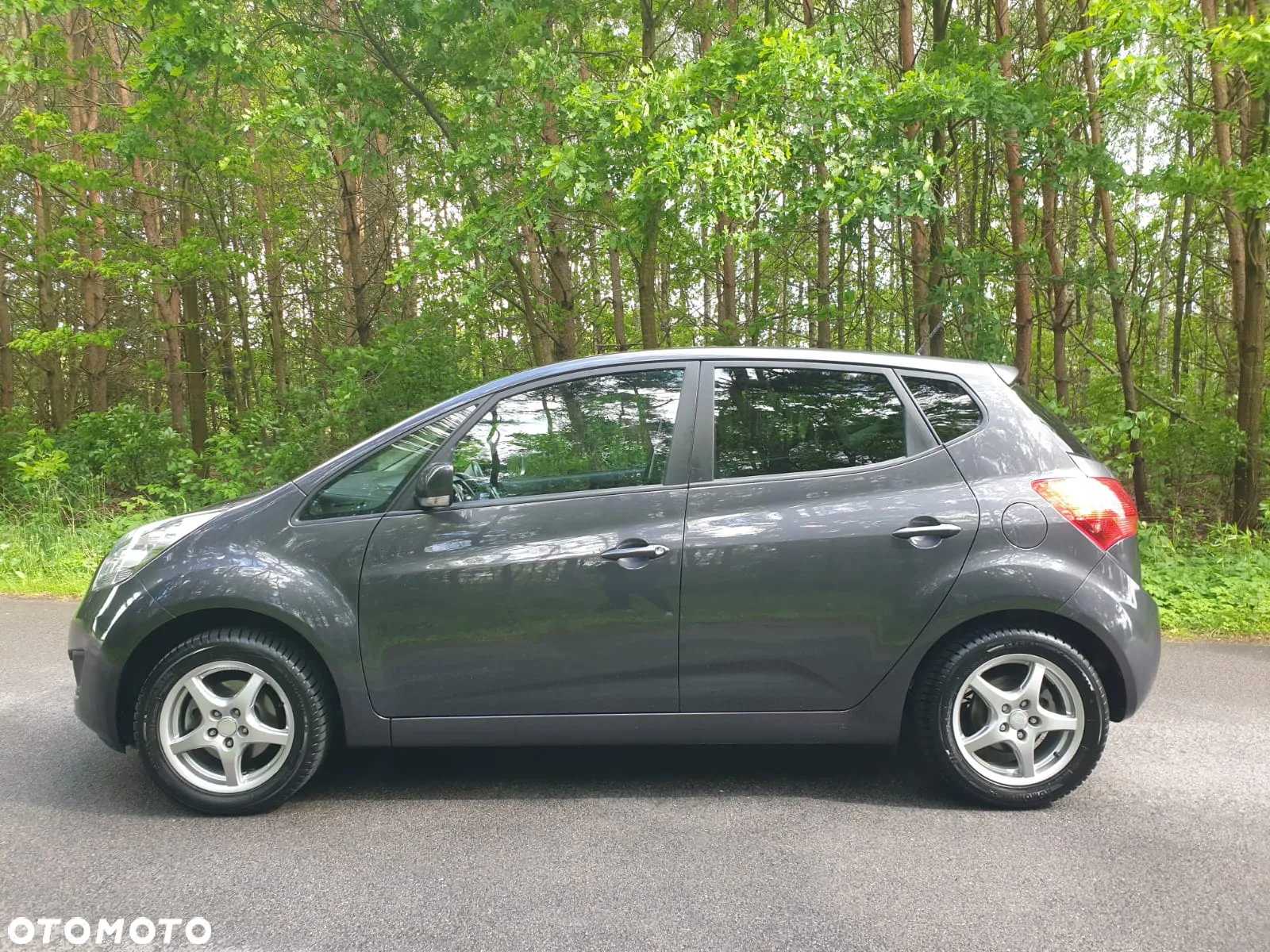 Kia Venga 1.4 CVVT Business Line - 9