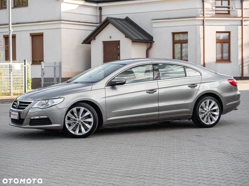 Volkswagen Passat 2.0 TDI DPF BlueMotion Technology Comfortline - 5