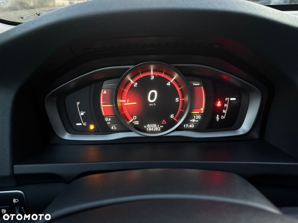 Volvo S60 D2 Drive-E Dynamic Edition (Momentum) - 28