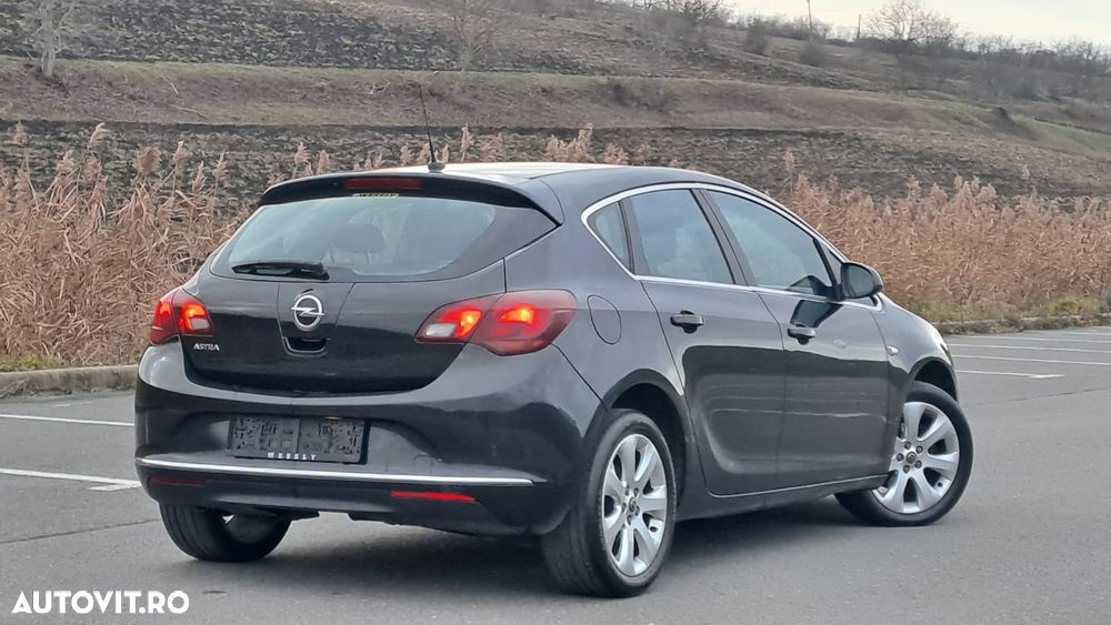 Opel Astra 1.4 Turbo ECOFLEX Start/Stop Style - 4