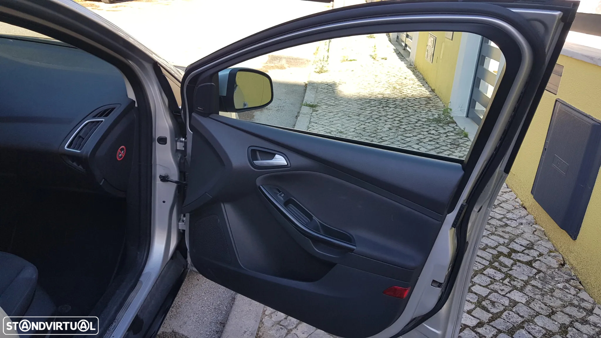 Ford Focus SW 1.0 SCTi Titanium - 6