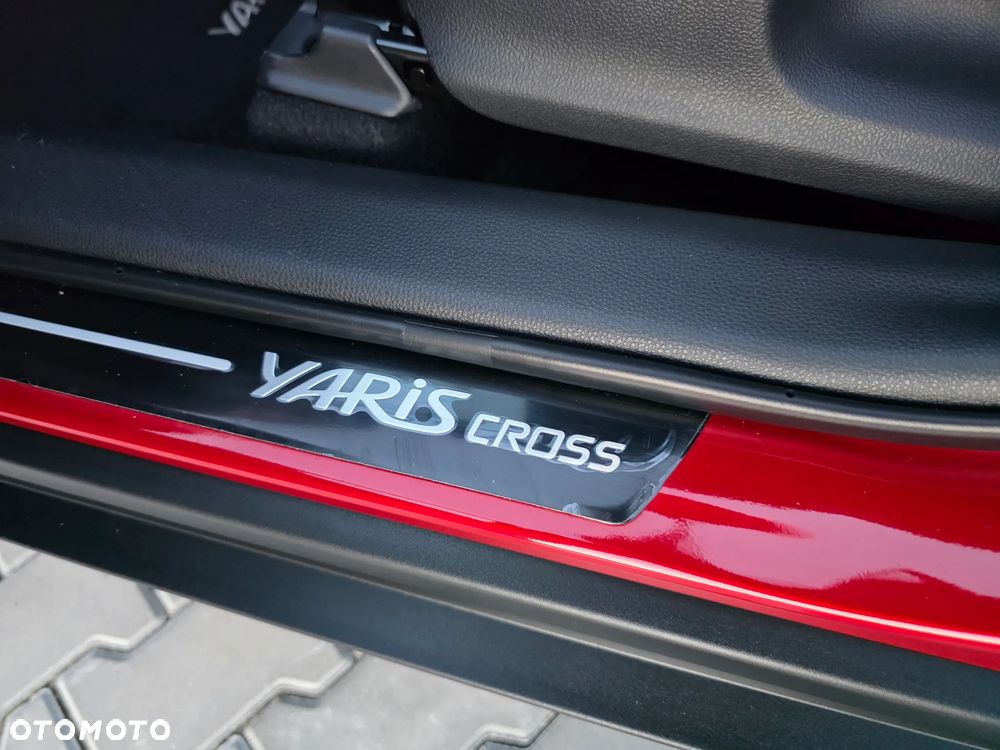 Toyota Yaris Cross Hybrid 1.5 Premiere Edition 4x4 - 40