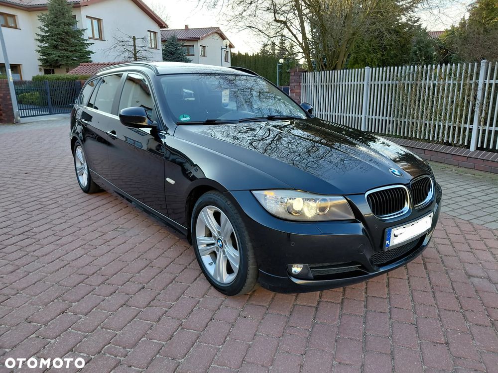 BMW Seria 3 320d DPF Edition Sport - 5