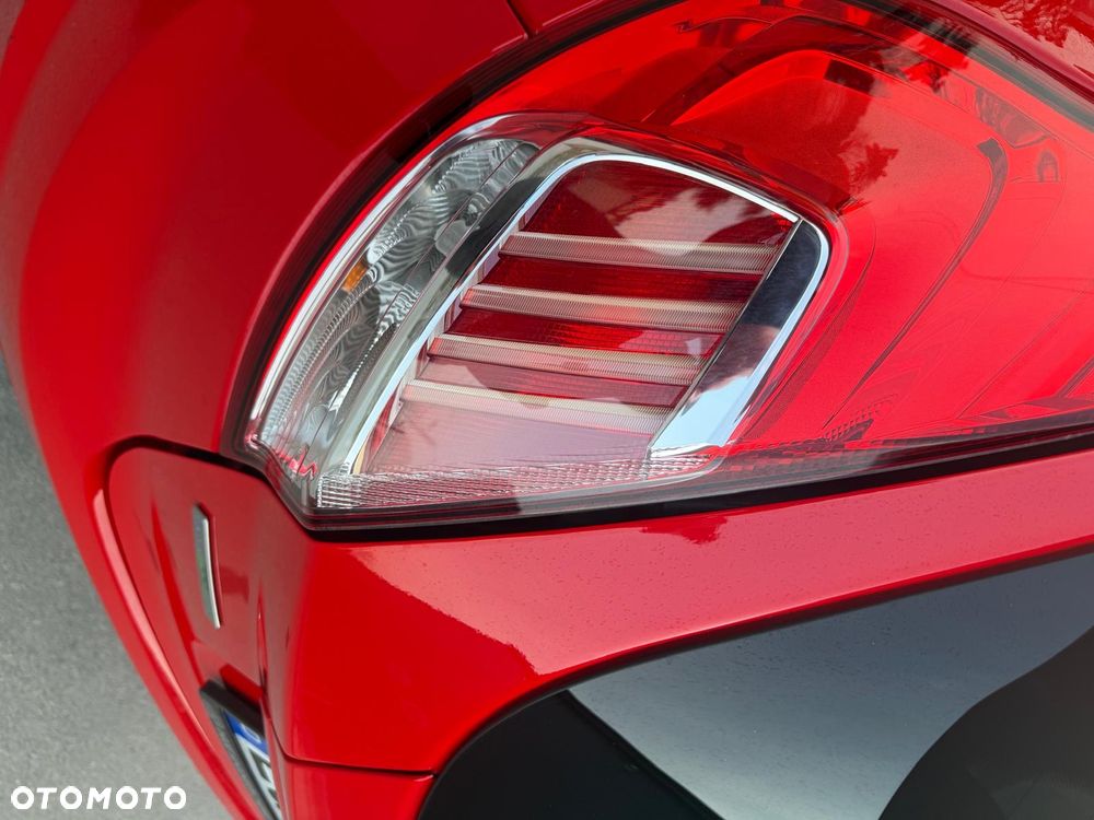 Ford Fiesta 1.0 EcoBoost S&S ST-LINE - 13