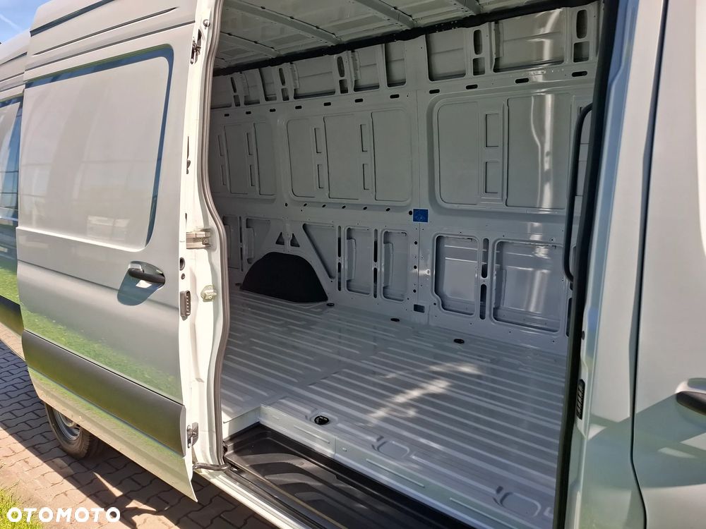 Mercedes-Benz Sprinter 317 CDI Furgon PRO długi 4325 mm L3H2 - 15