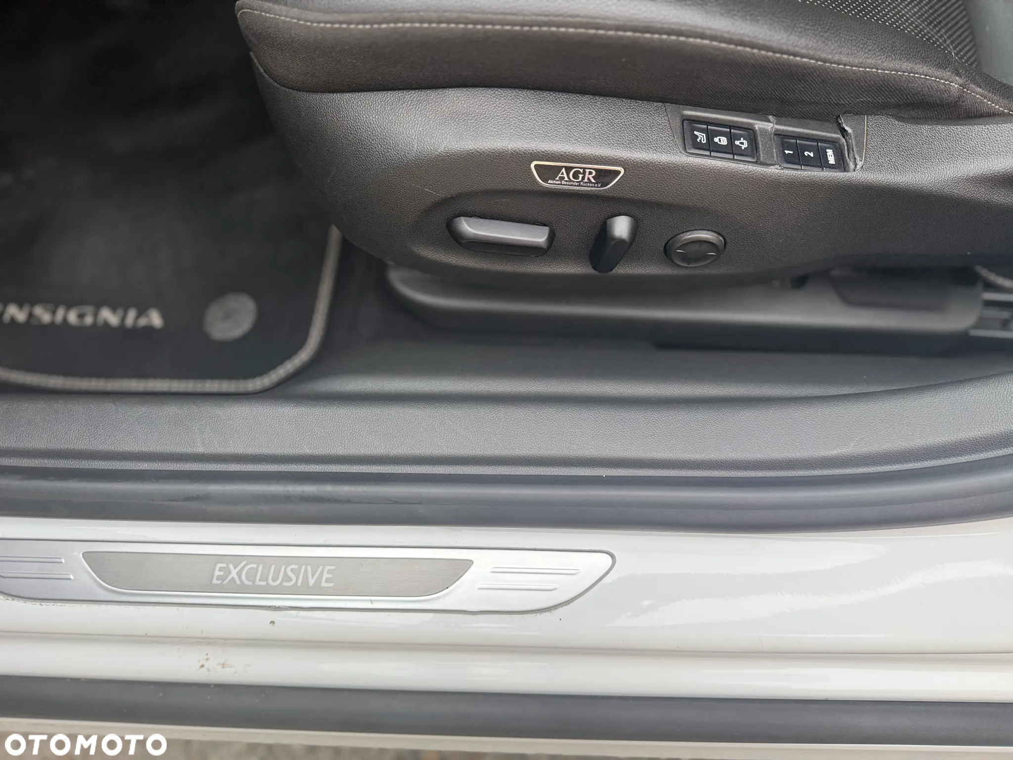 Opel Insignia 2.0 CDTI Exclusive S&S - 29