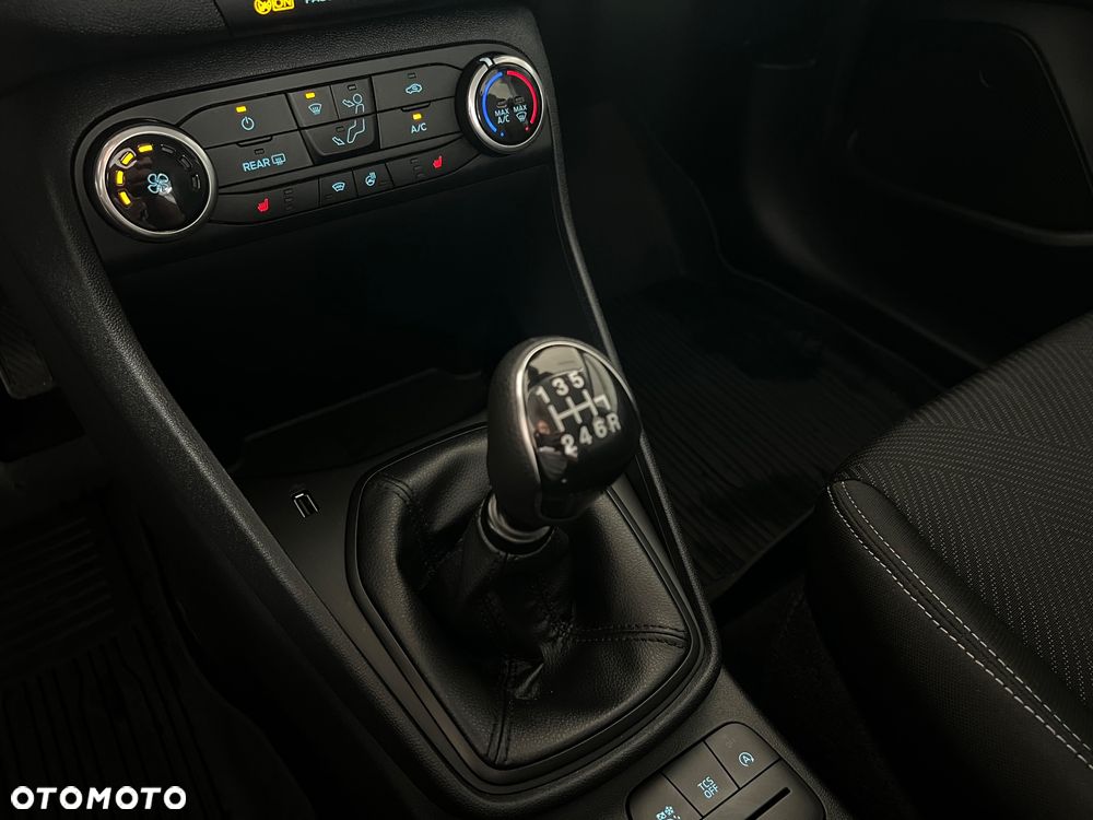 Ford Fiesta 1.0 EcoBoost Titanium ASS - 28