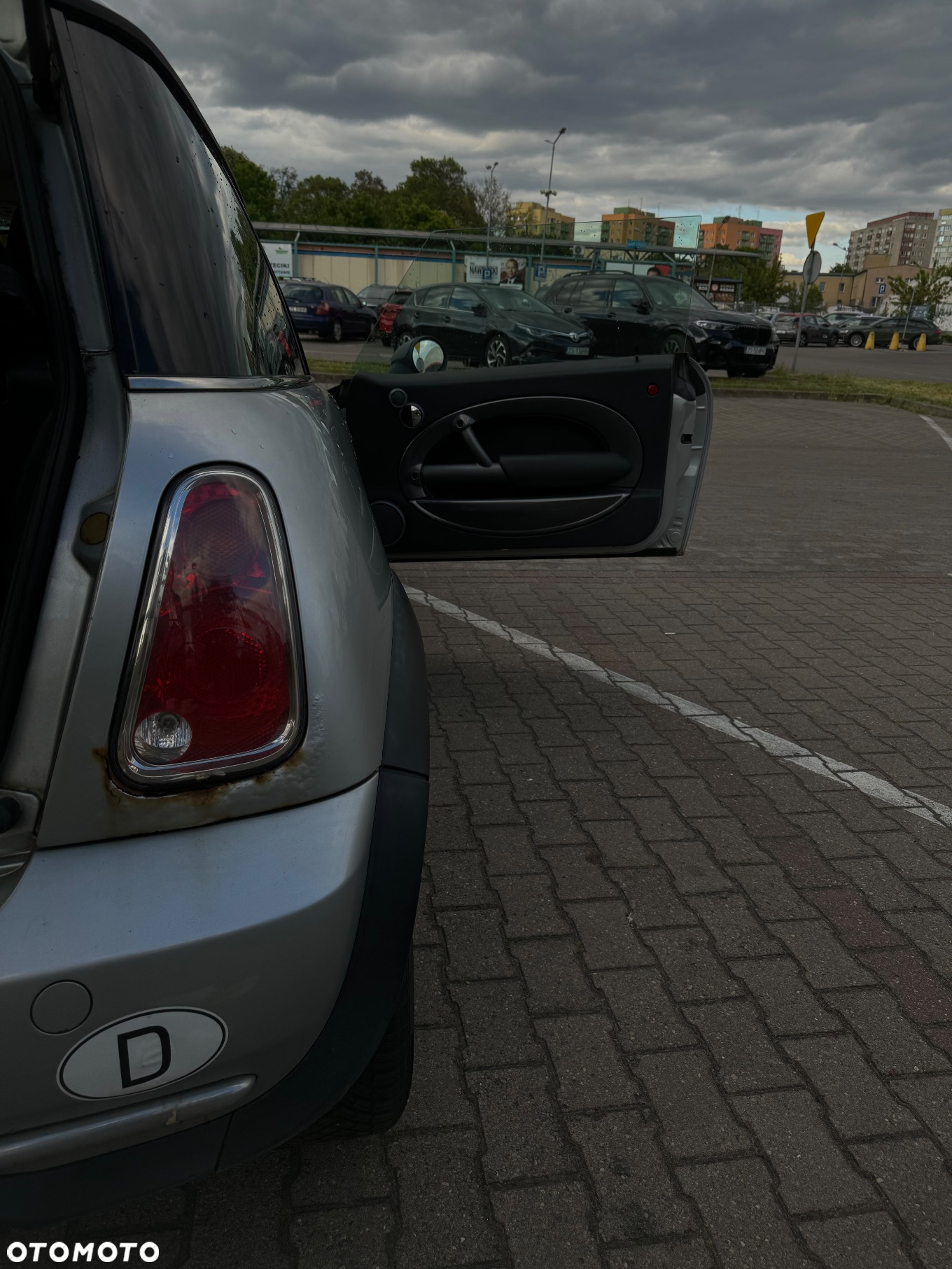 MINI ONE Standard - 17