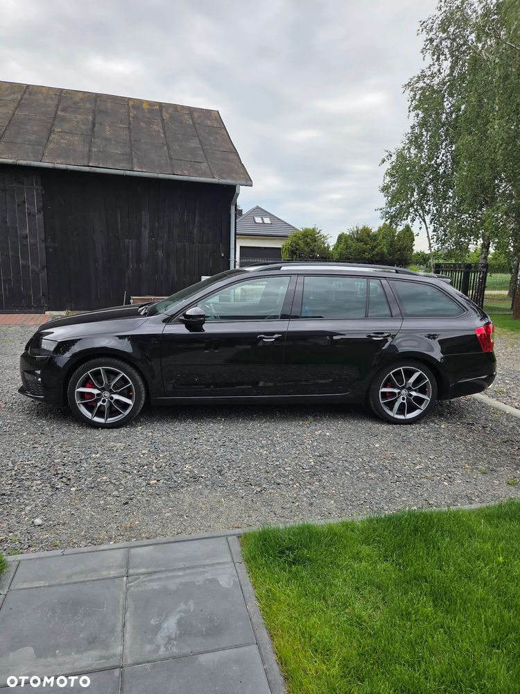 Skoda Octavia 2.0 TDI 4x4 RS DSG - 11