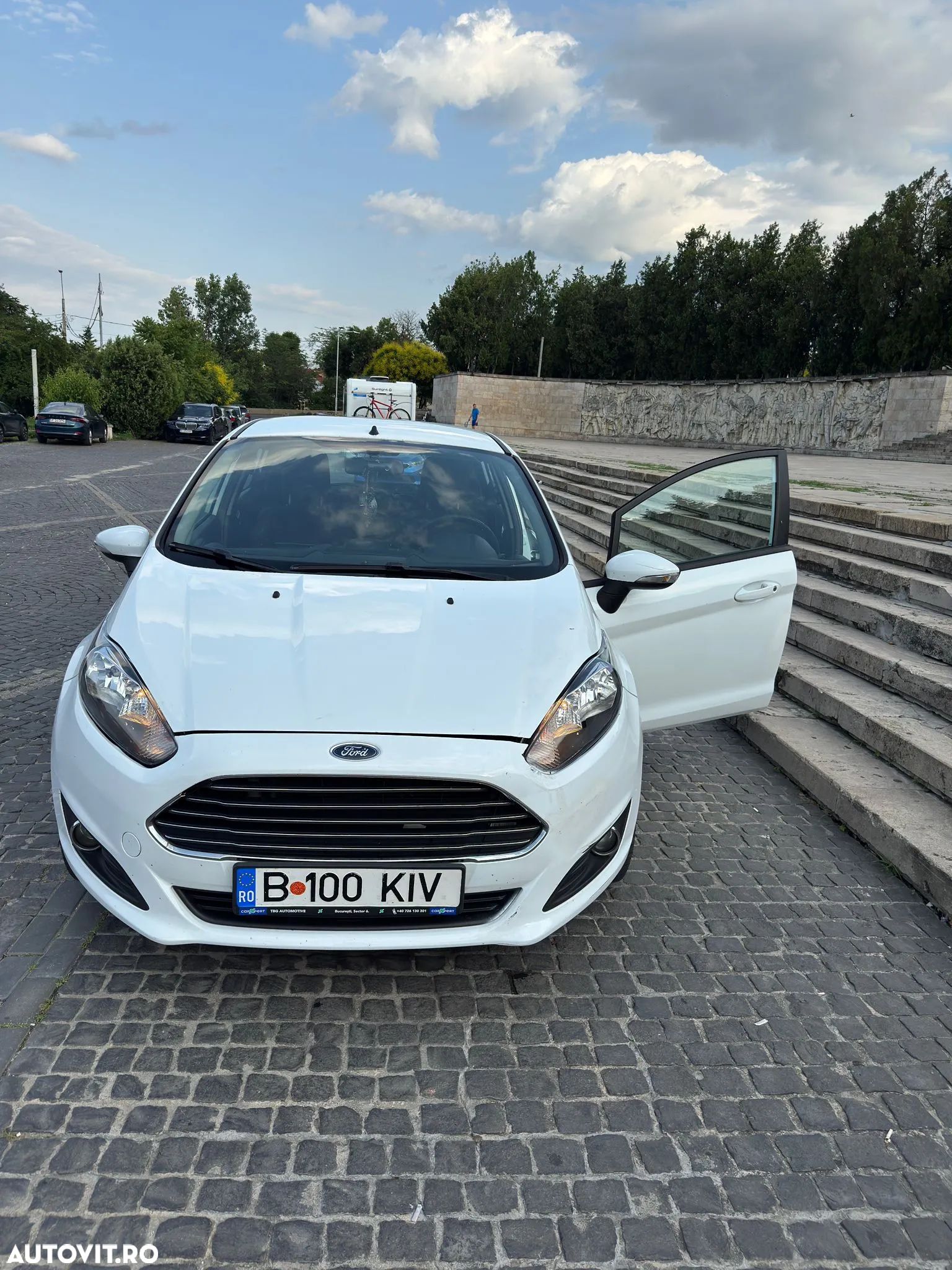 Ford Fiesta - 1