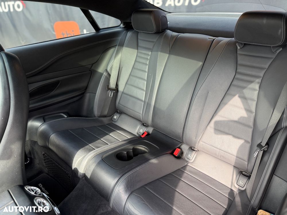 Mercedes-Benz E 450 Coupe 4MATIC Aut. - 23
