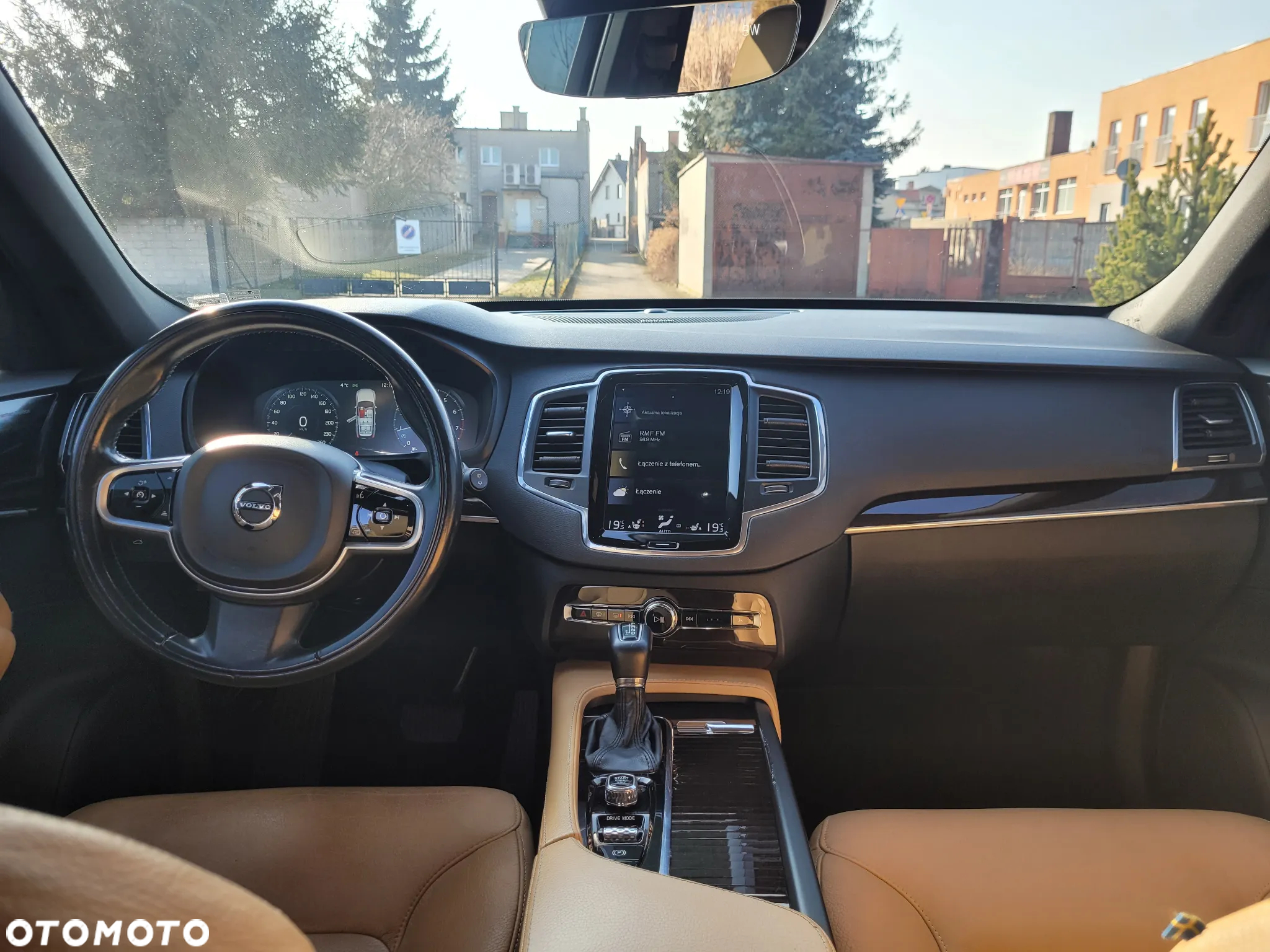 Volvo XC 90 T6 AWD Momentum 7os - 17