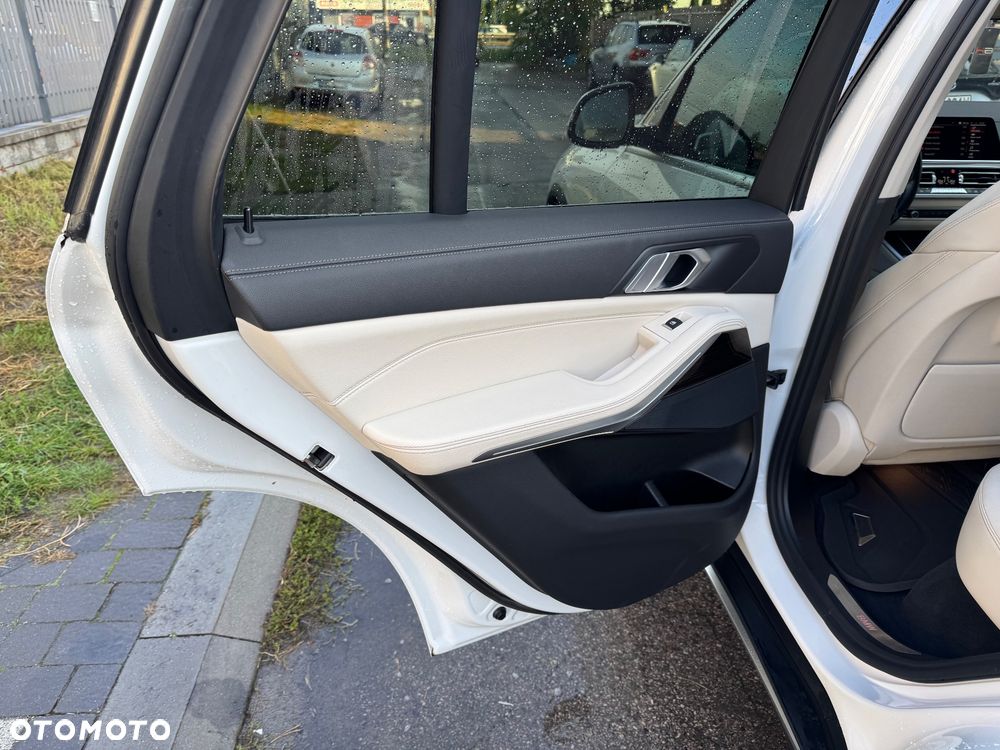 BMW X5 xDrive30d mHEV - 20