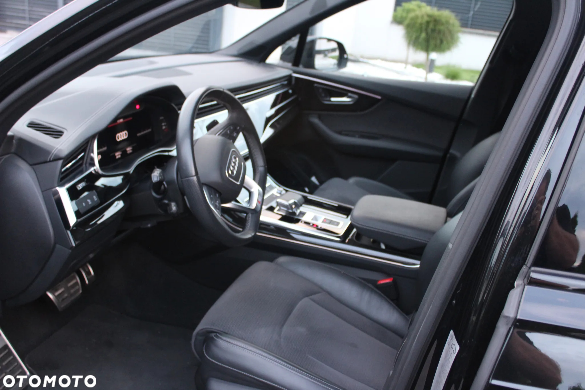 Audi Q7 - 11