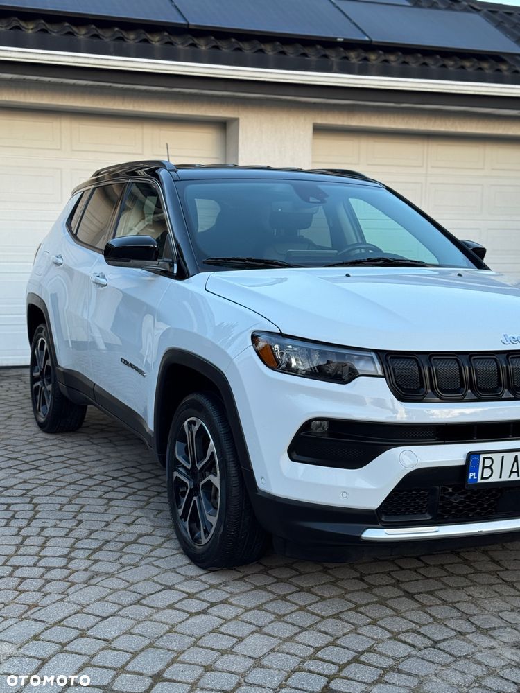 Jeep Compass - 4