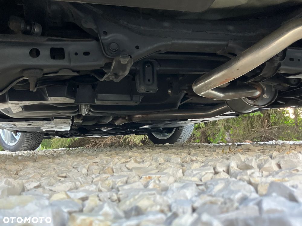 Toyota Auris 1.6 Prestige - 11