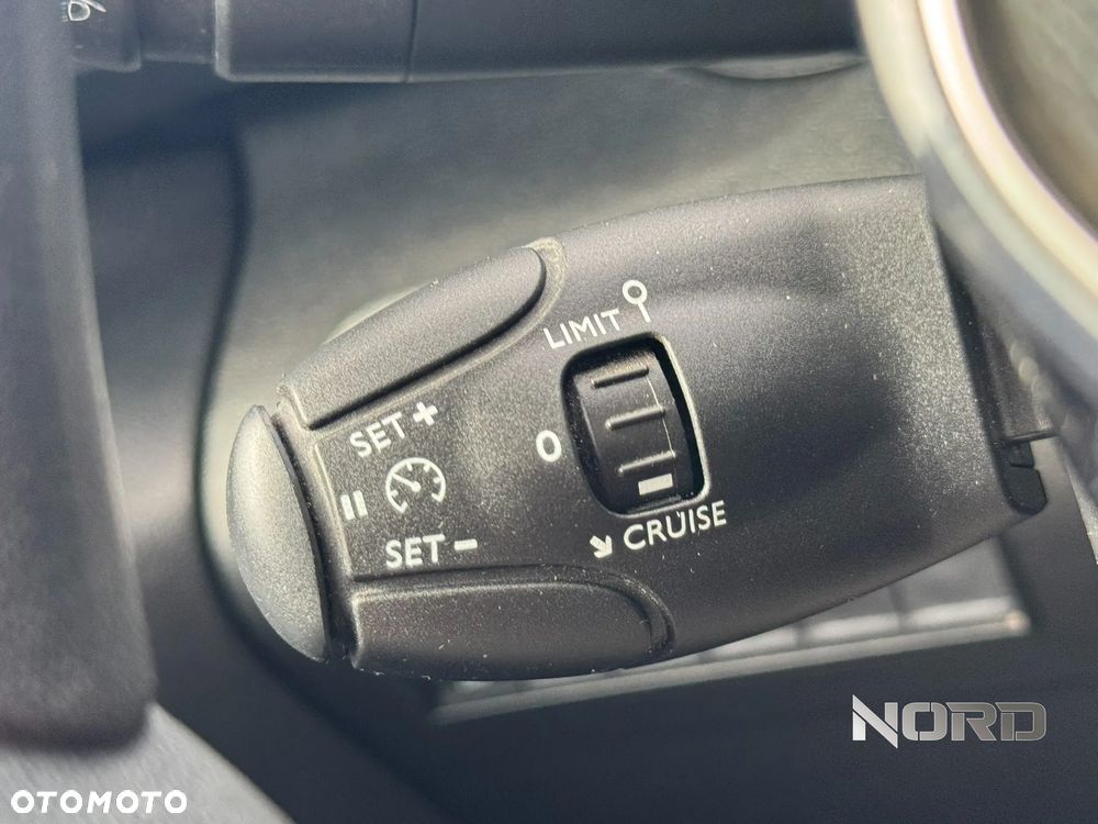 Peugeot Partner 4x4 1.5 Long Premium - 27