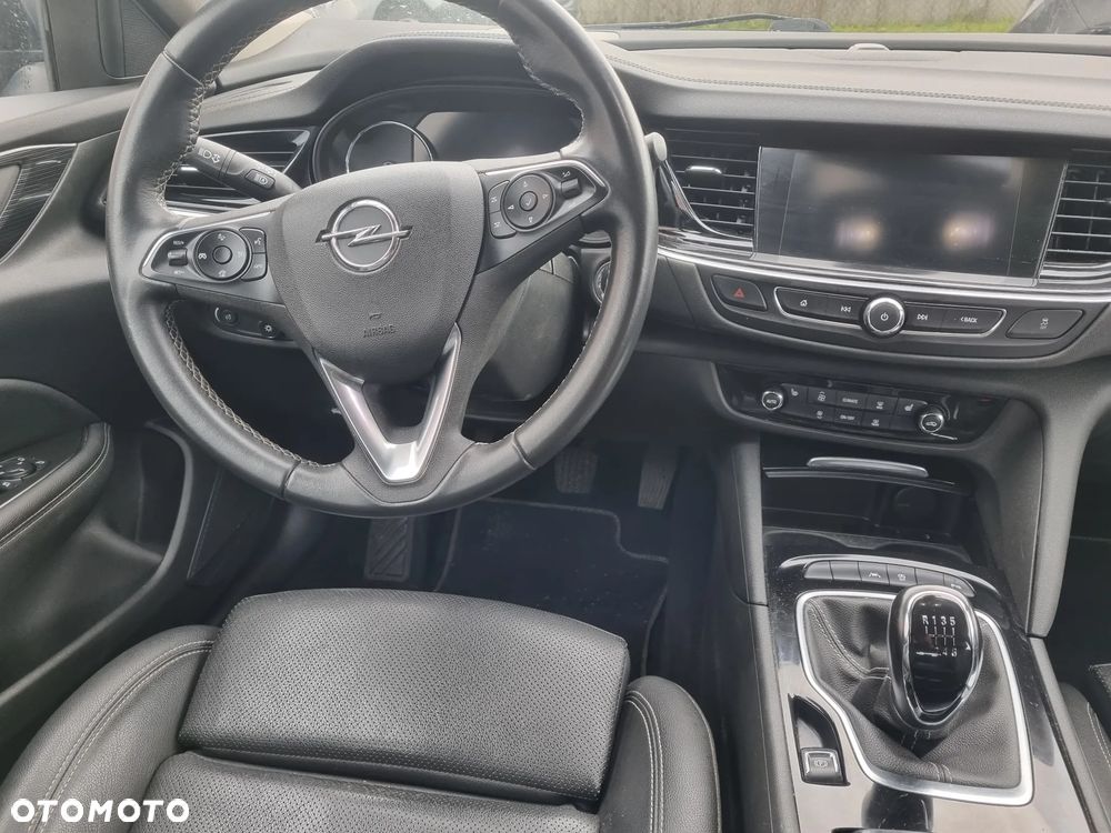 Opel Insignia - 3