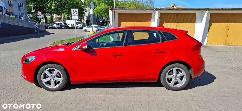 Volvo V40 D2 Summum - 10