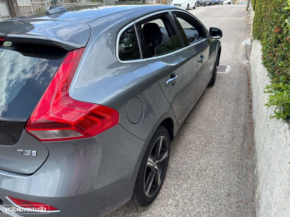 Volvo V40 1.5 T3 Sport Edition R Geartronic - 5