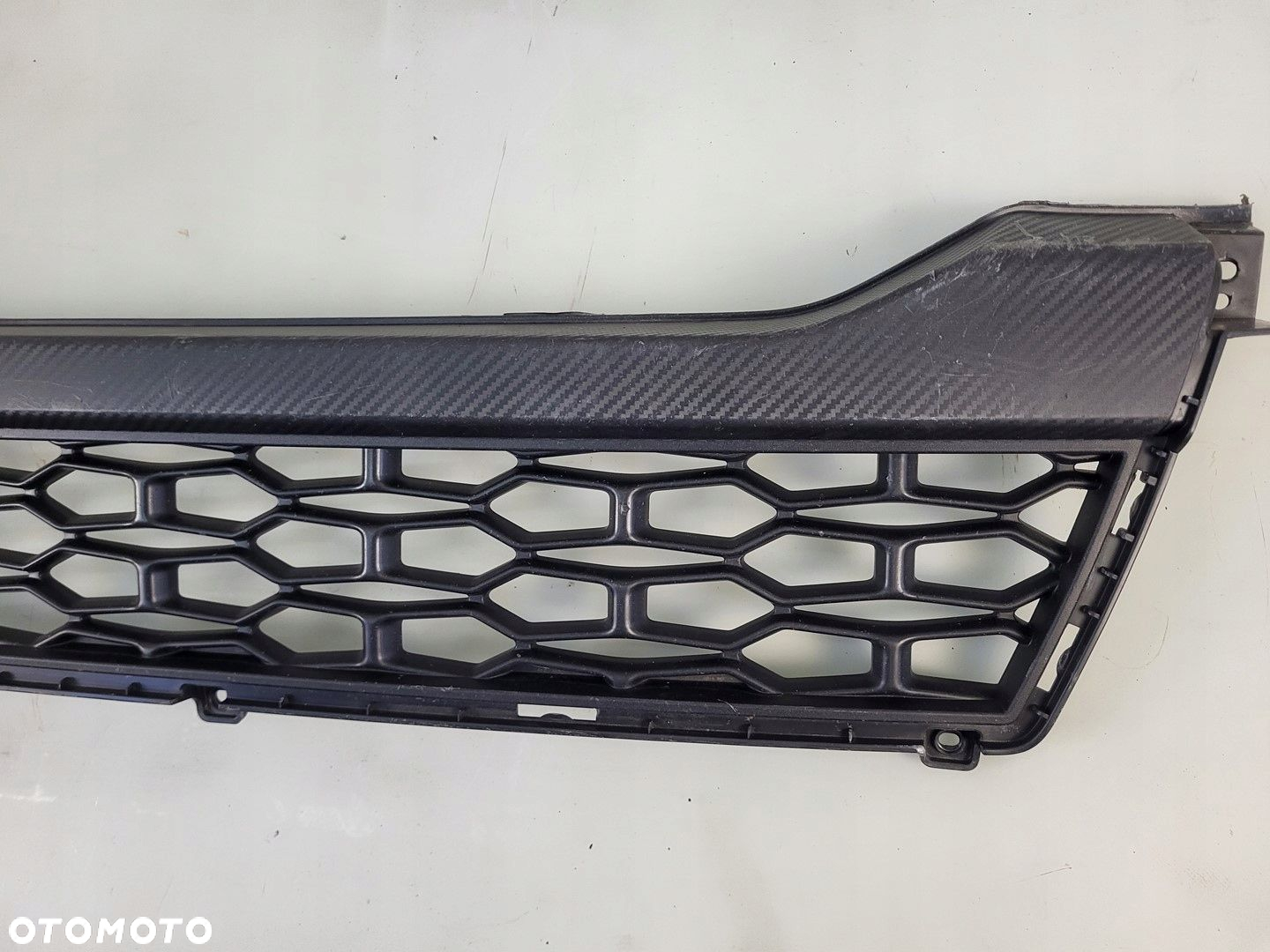 kratka ZDERZAKA ŚRODKOWA SSANGYONG TIVOLI 78781-35000 - 7