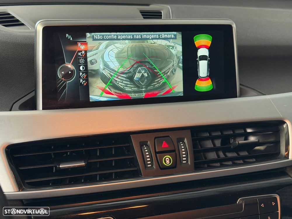 BMW X1 16 d sDrive Advantage - 17