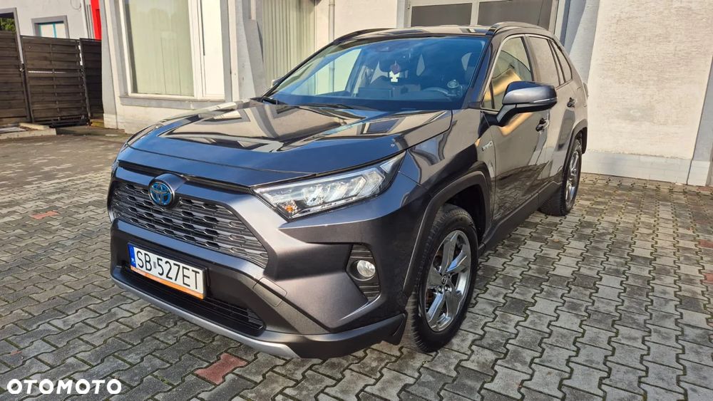 Toyota RAV4 - 5