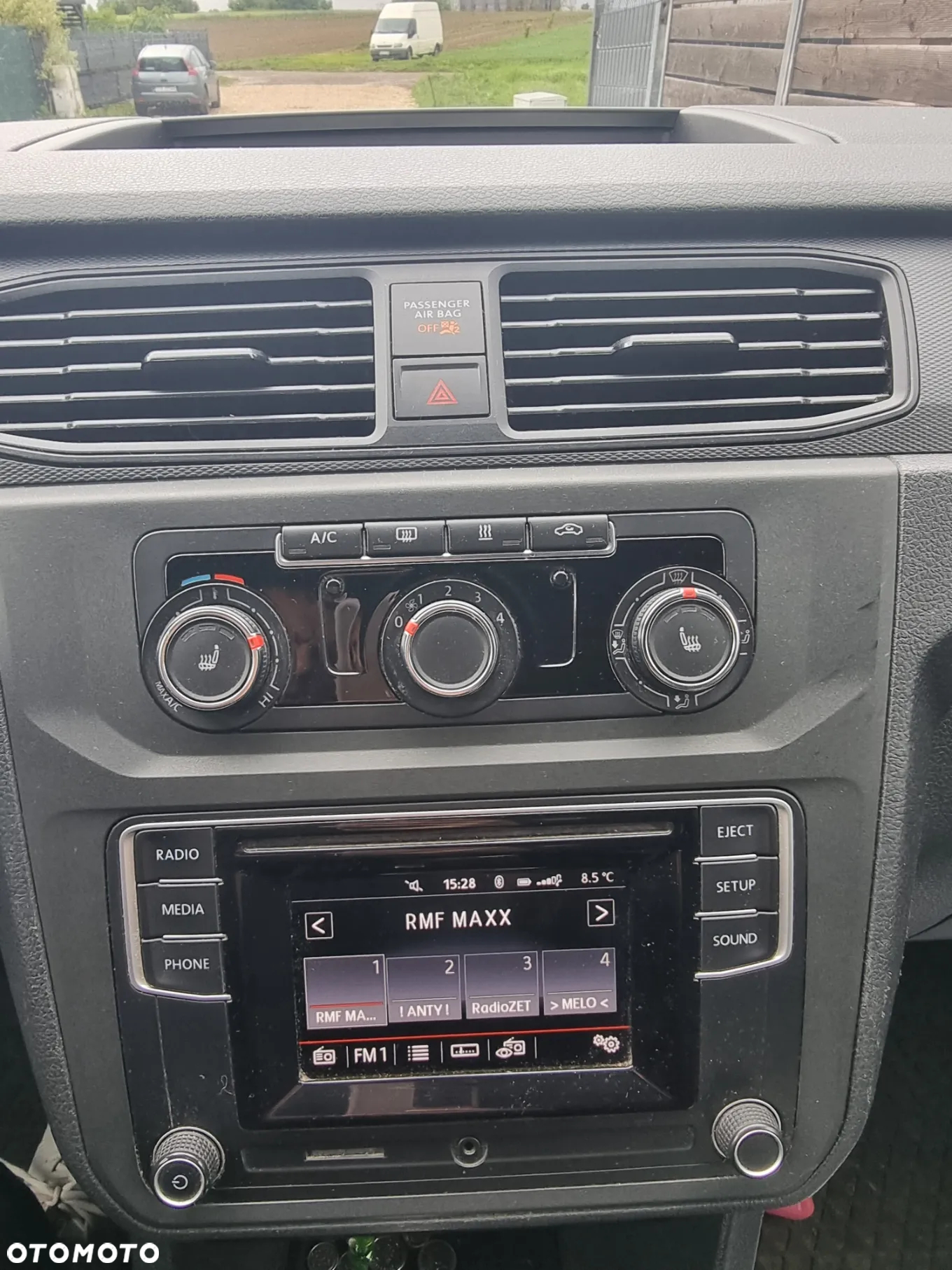 Volkswagen Caddy - 12